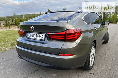 Седан BMW 5 Series 2014 в Черновцах