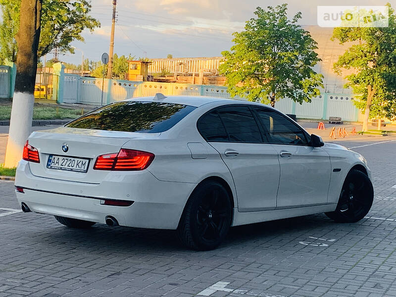 Седан BMW 5 Series 2013 в Києві