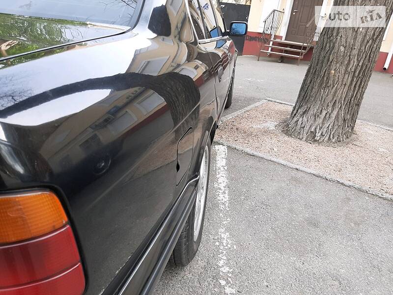 Седан BMW 5 Series 1992 в Одесі фото 3 Седан BMW 5 Series 1992 в Одесі