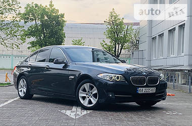 Седан BMW 5 Series 2012 в 