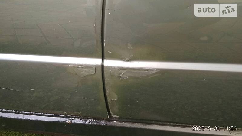 Седан BMW 5 Series 1988 в Вижниці