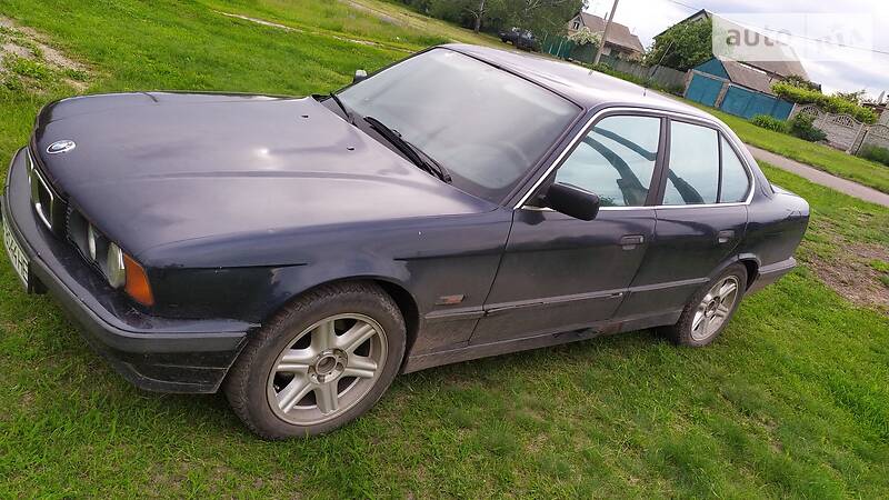 Седан BMW 5 Series 1995 в Краснограді