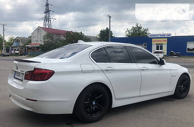 Седан BMW 5 Series 2012 в Смеле