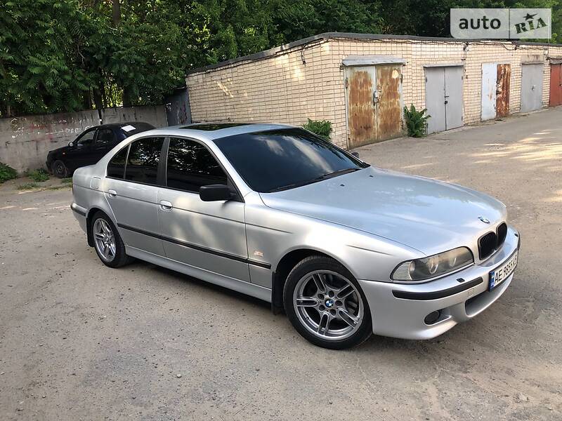 Седан BMW 5 Series 1997 в Днепре