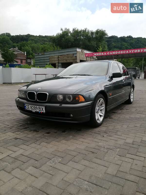 Седан BMW 5 Series 2003 в Черновцах