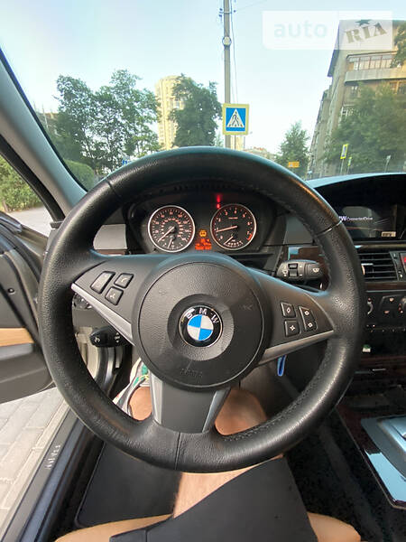 Седан BMW 5 Series 2009 в Києві