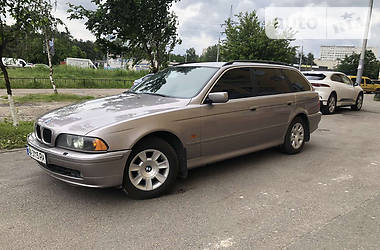 Универсал BMW 5 Series 2000 в Киеве
