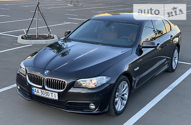 Седан BMW 5 Series 2016 в Киеве