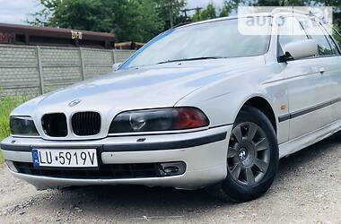 Универсал BMW 5 Series 2001 в Черновцах