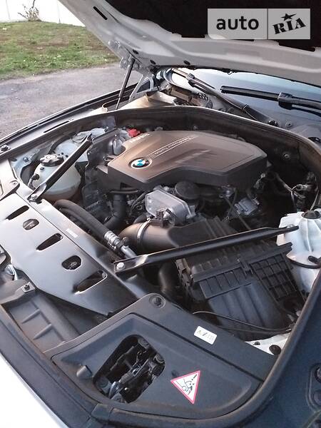 Седан BMW 5 Series 2012 в Полтаві