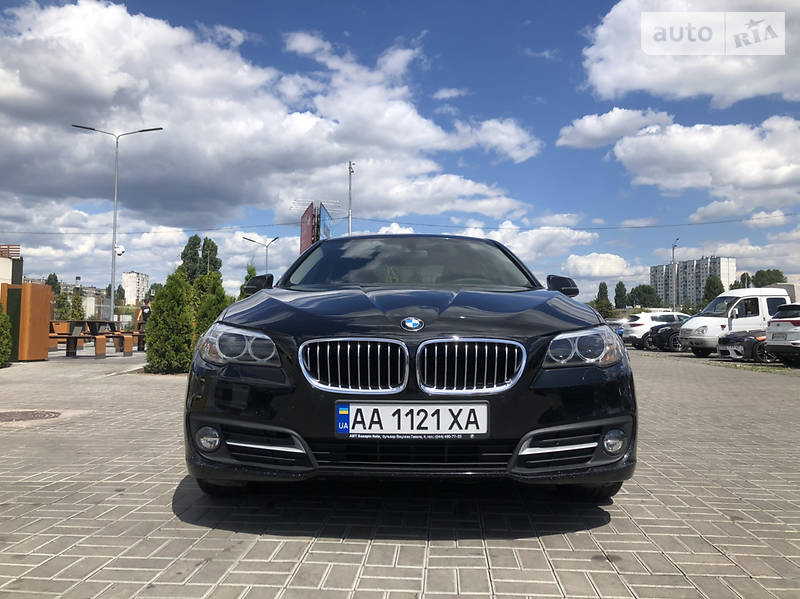 Седан BMW 5 Series 2016 в Києві