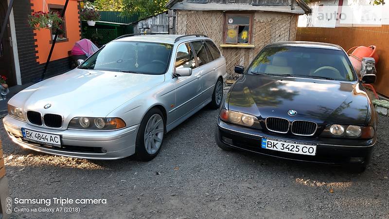 Седан BMW 5 Series 2000 в Рівному