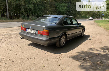 Седан BMW 5 Series 1988 в Вінниці
