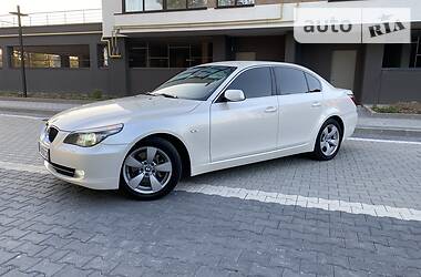 Седан BMW 5 Series 2007 в 
