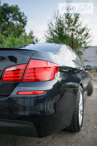 Седан BMW 5 Series 2011 в Дніпрі