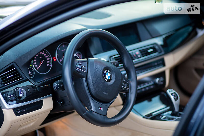 Седан BMW 5 Series 2011 в Дніпрі
