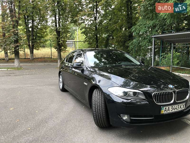 Седан BMW 5 Series 2013 в Києві