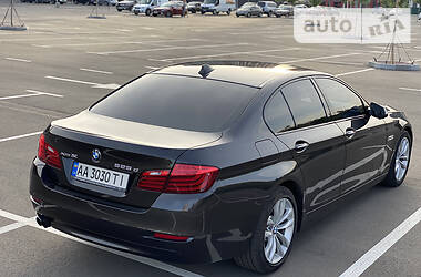 Седан BMW 5 Series 2016 в Киеве