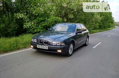 Седан BMW 5 Series 2000 в Могилев-Подольске