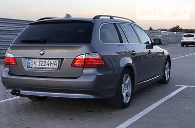 Универсал BMW 5 Series 2009 в Дубно