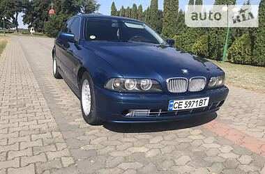 Седан BMW 5 Series 2000 в Черновцах