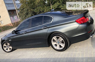 BMW 5 Series 2011