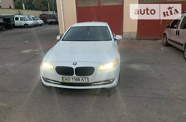 Седан BMW 5 Series 2012 в Ужгороде