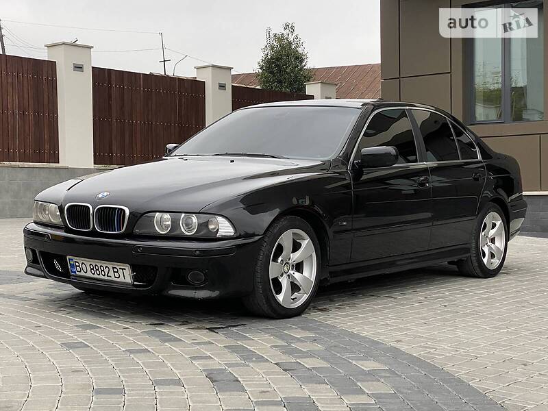 Седан BMW 5 Series 2001 в Чорткові