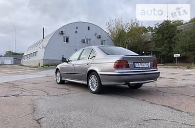 Седан BMW 5 Series 2000 в Чернигове