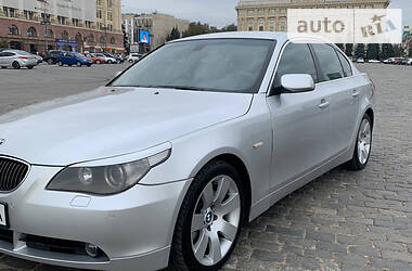 Седан BMW 5 Series 2004 в Харькове