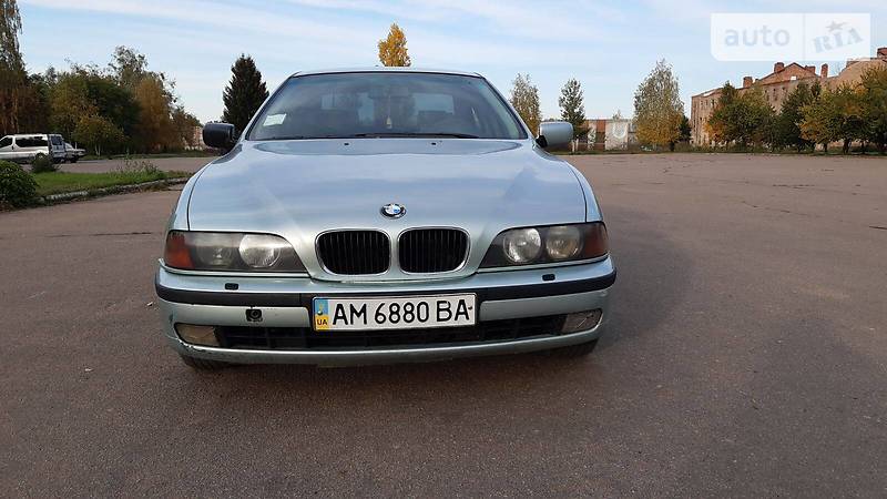 Седан BMW 5 Series 1996 в Овруче