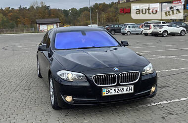 BMW 5 Series 2012