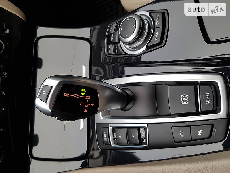 Седан BMW 5 Series 2012 в Сєверодонецьку