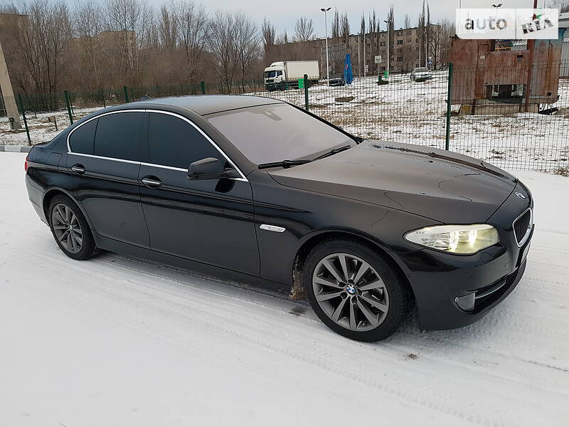 Седан BMW 5 Series 2012 в Сєверодонецьку