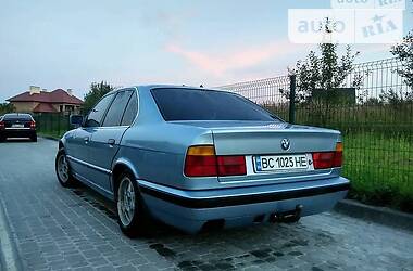 Седан BMW 5 Series 1991 в Дрогобыче