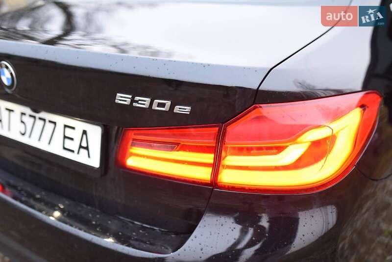 Седан BMW 5 Series 2018 в Ивано-Франковске