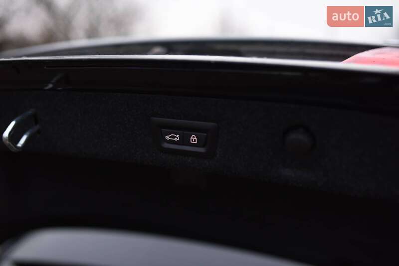 Седан BMW 5 Series 2018 в Ивано-Франковске