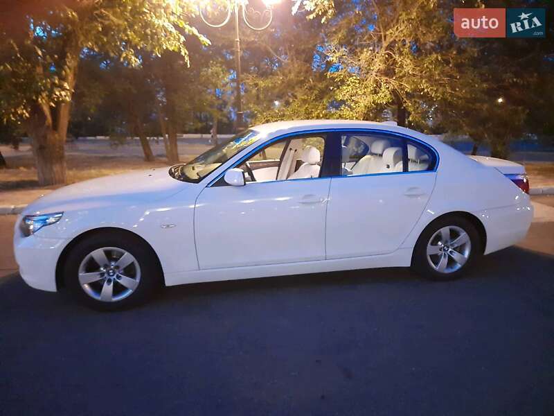 Седан BMW 5 Series 2008 в Одессе