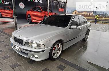 Седан BMW 5 Series 2000 в Іршаві