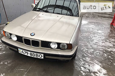 Седан BMW 5 Series 1991 в Луцке