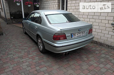 Седан BMW 5 Series 1996 в Ровно