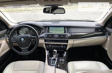 Седан BMW 5 Series 2014 в Львові