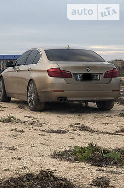 Седан BMW 5 Series 2010 в Харькове