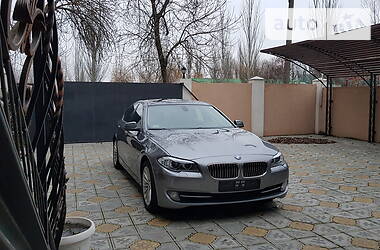 Седан BMW 5 Series 2012 в Бердянске