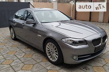 Седан BMW 5 Series 2012 в Бердянске