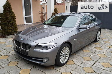 Седан BMW 5 Series 2012 в Бердянске