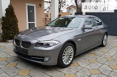 Седан BMW 5 Series 2012 в Бердянске