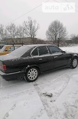 Седан BMW 5 Series 1995 в Тячеві