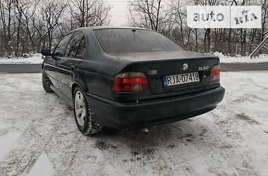 Седан BMW 5 Series 1999 в Рахове