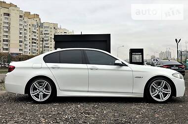 Седан BMW 5 Series 2015 в Киеве